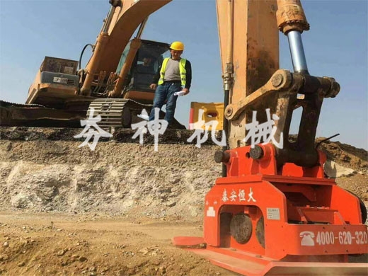 vc-d系列多功能液壓振動夯實機施工案例